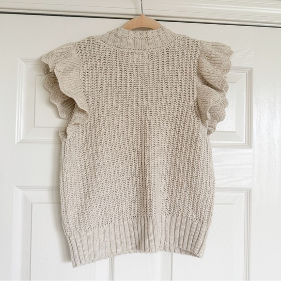Universal Thread Knit Top with Ruffle Sleeves - Picture 4 of 4